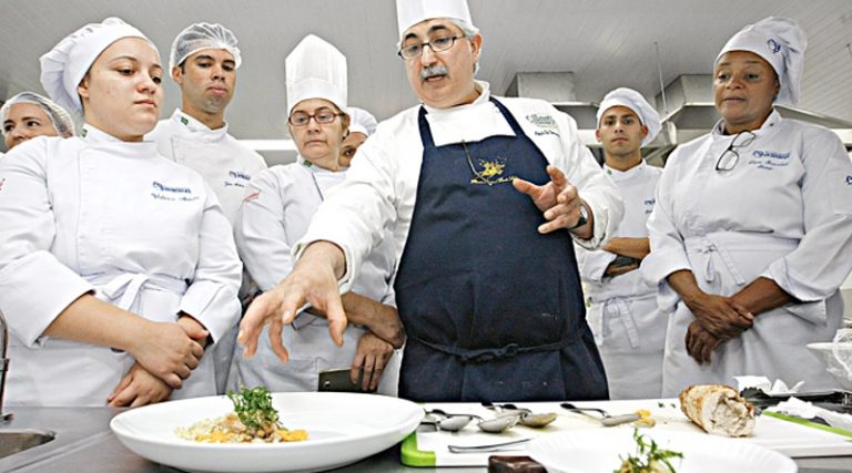 Chef Almir da Fonseca: Alquimia culinária vai além dos temperos