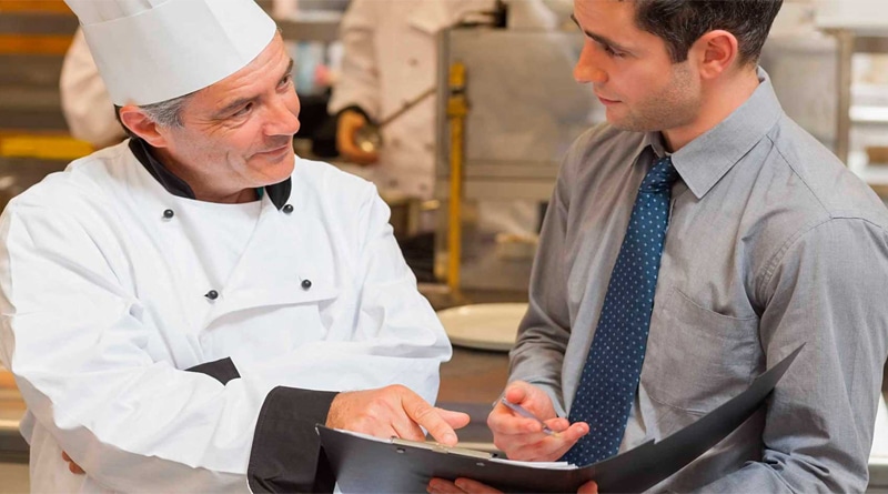 Como treinar funcionários no restaurante