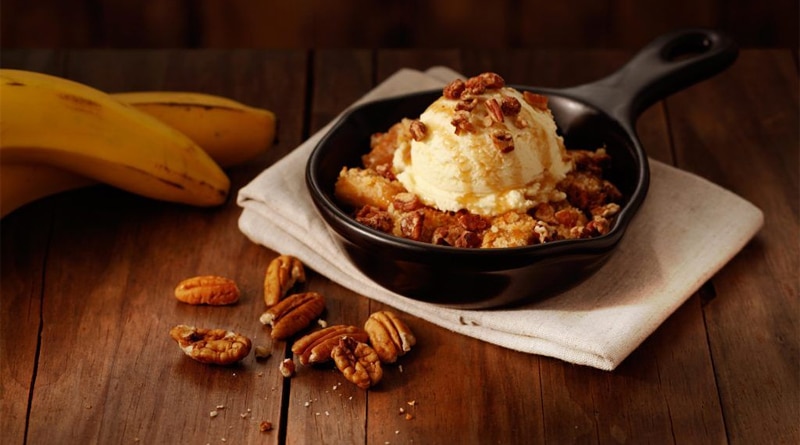 Outback Steakhouse lança sobremesa com banana e calda de caramelo