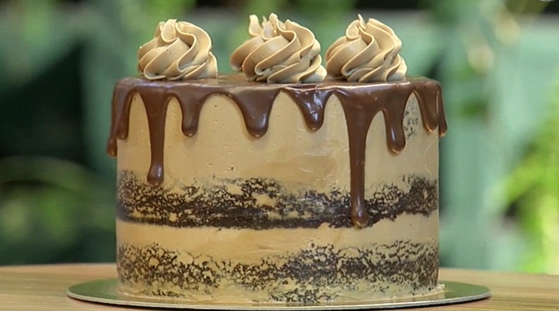 Receita: Drip Cake de Chocolate com Doce de Leite
