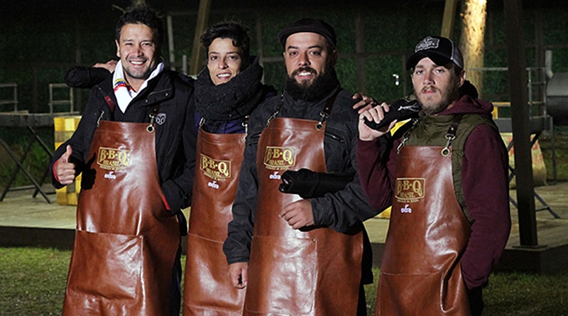 Ariane, Carlos, Fernando e Marcio disputam a final do BBQ Brasil