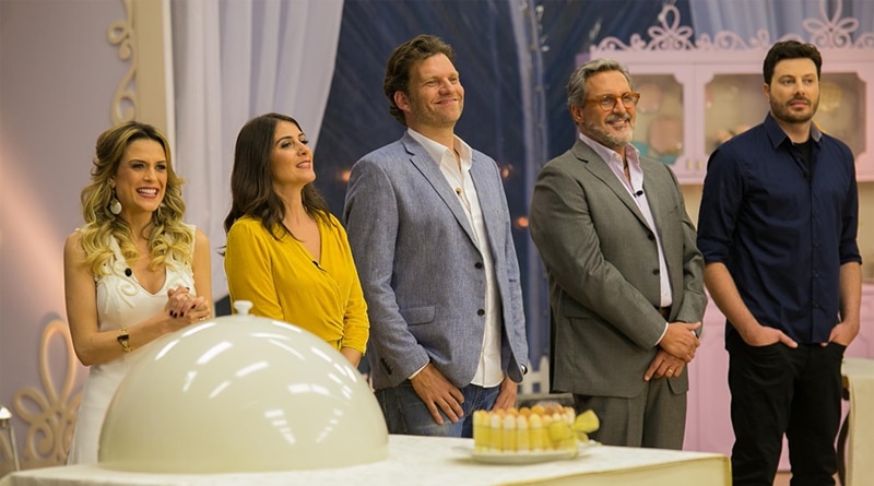 Grande final do Bake Off SBT tem Danilo Gentili e Carlos Bertolazzi