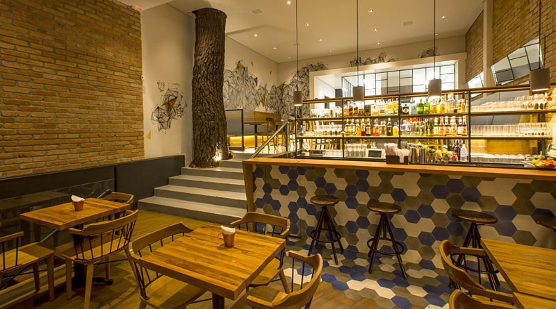 NIKS Burger Bar inaugura na Vila Madalena