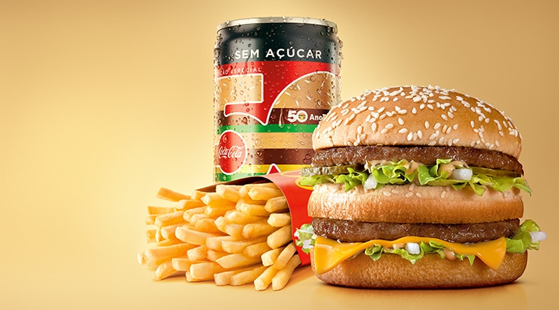 McDonald’s e Coca-Cola celebram os 50 anos do Big Mac com latinha especial