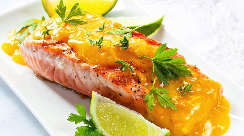 Receita: Salmão Grelhado ao Molho de Laranja do Divino Fogão