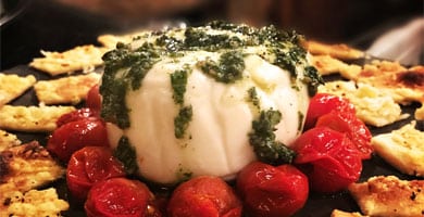 Burrata de búfala entra no menu da A Casa da Pizza Estufada em São Paulo