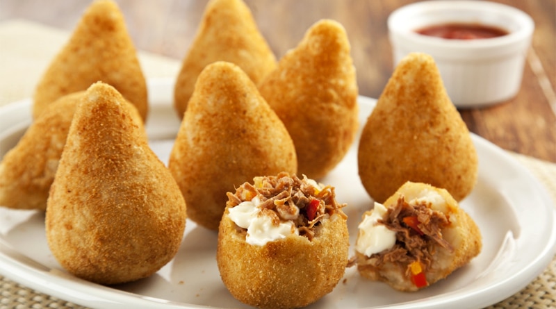 Receita: Coxinha de Carne Louca