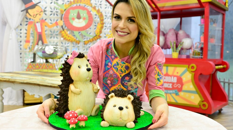 Semifinal do Júnior Bake Off Brasil tem participação de Alê Costa neste sábado