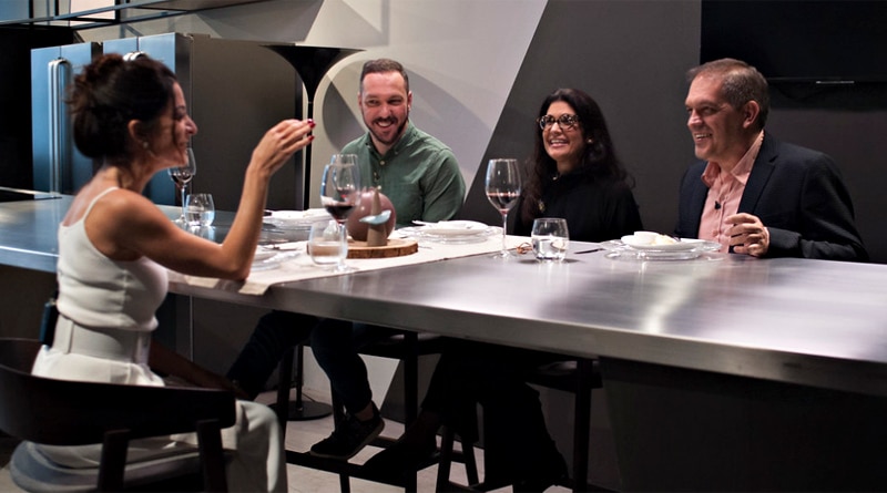 Cozinheiros do MasterChef Brasil enfrentam a última prova em equipe