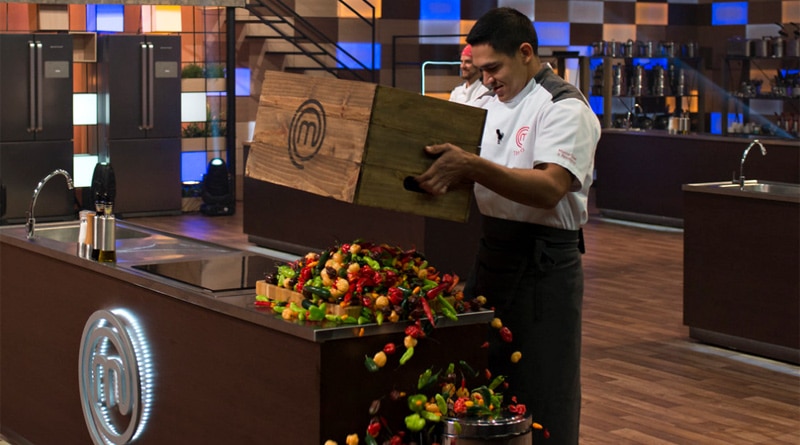 Participantes do MasterChef - A Revanche enfrentam a última Caixa Misteriosa