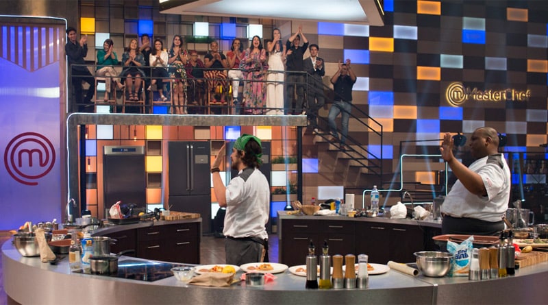 Nesta terça acontece a final do MasterChef - A Revanche entre Estefano e Vitor