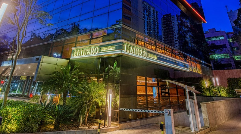 Madero inaugura em Barueri sua 200ª unidade e celebra 15 anos