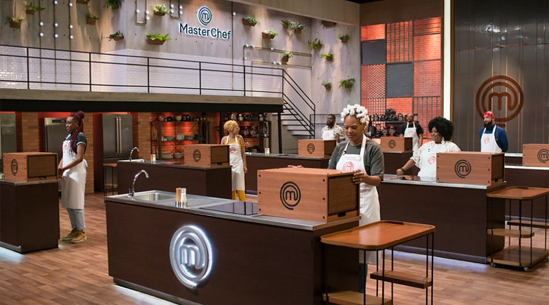 Cozinheiros do MasterChef Brasil encaram a Caixa Misteriosa dos Famosos