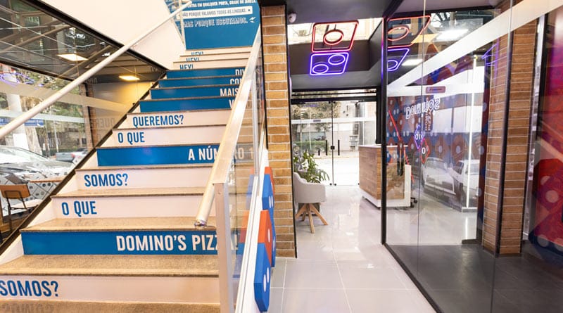 Primeira loja conceito da Domino's Pizza inaugura em São Paulo