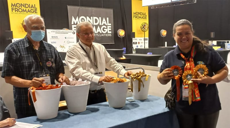 Mestre queijeira de Caçapava leva cinco medalhas no Mondial du Fromage