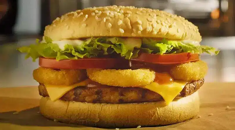 Whopper Costela é o mais novo lançamento do Burger King