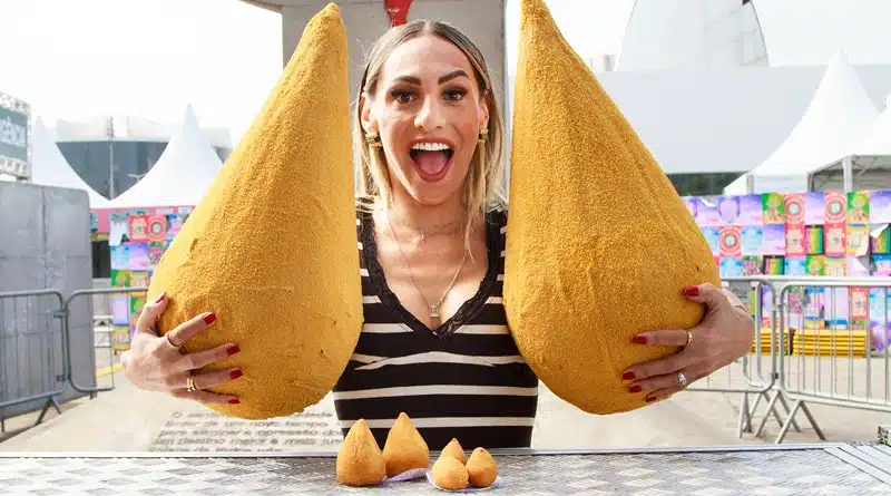 Coxinha, comida alemã e cerveja: festivais agitam o Memorial da América Latina
