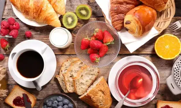 Além do pão francês: veja opções para ter um café da manhã diferente