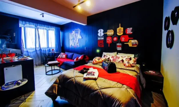 Quarto temático da Pizza Hut é disponibilizado para locação na Housi