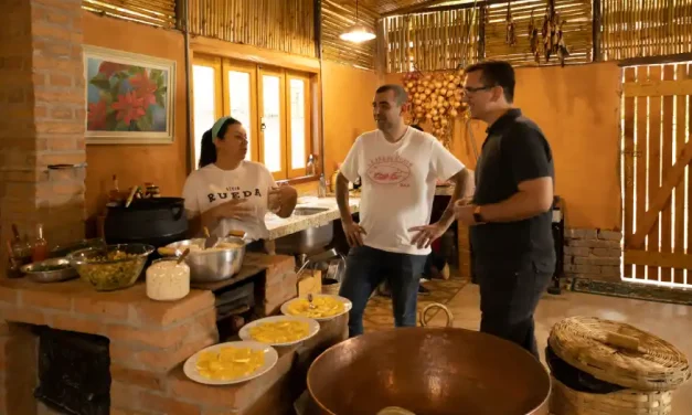 Chefs Jefferson e Janaina Rueda estrelam a websérie Receita Raiz