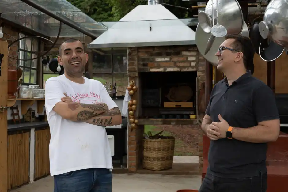 Chefs Jefferson e Janaina Rueda estrelam a websérie Receita Raiz