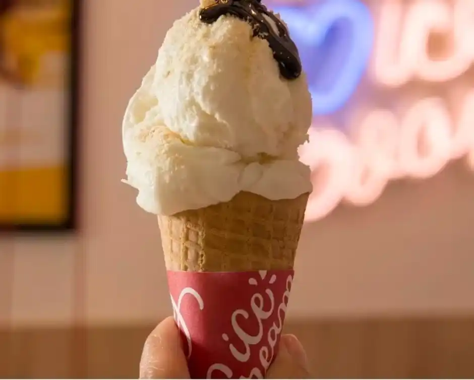 Ice Creamy celebra Dia Nacional do Sorvete distribuindo casquinhas de graça pelo Brasil