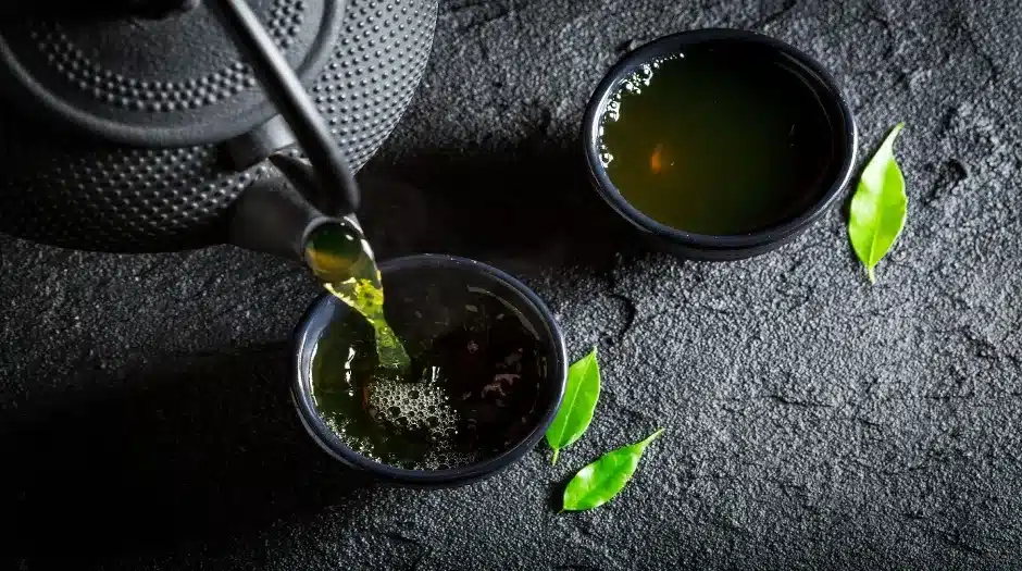 Preço de ouro: chá chinês pode custar até R$ 800 mil o quilo Preço de ouro: chá chinês pode custar até R$ 800 mil o quilo