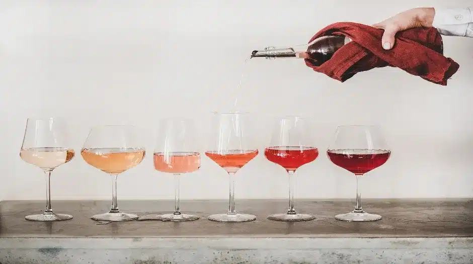 Quais são as taças indicadas para cada tipo de vinho?