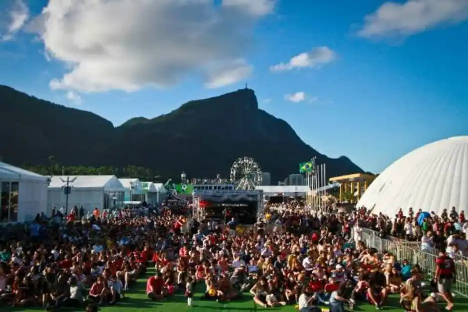 Confira locais no Rio de Janeiro que unem gastronomia e diversão para assistir aos jogos da Copa