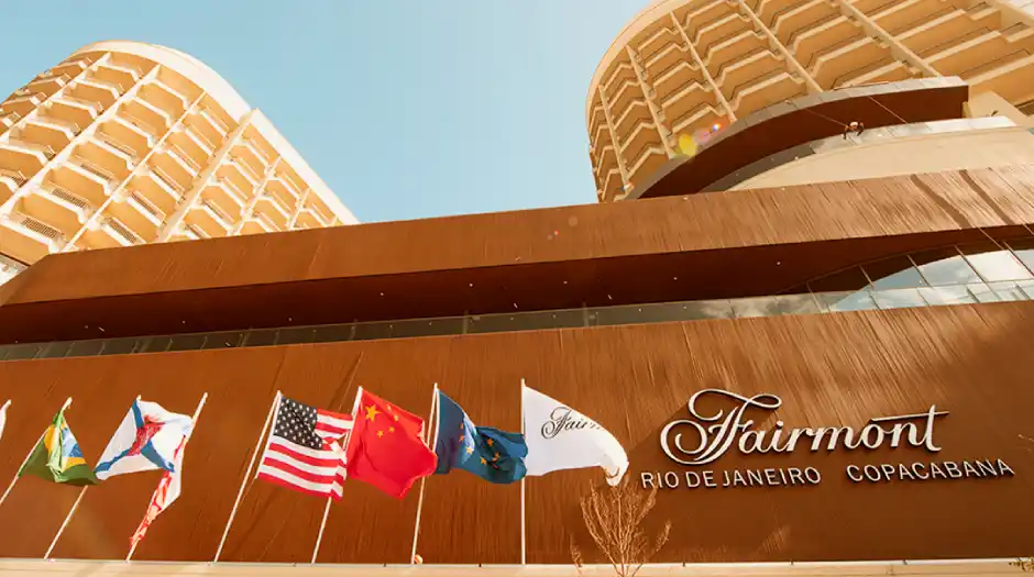Hotel Fairmont Rio de Janeiro Copacabana terá ceia e almoço de Natal - Sabor à Vida Gastronomia Hotel Fairmont Rio de Janeiro Copacabana terá ceia e almoço de Natal - Sabor à Vida Gastronomia