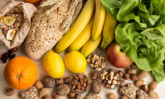 Adeus, tristeza! Estes 7 alimentos podem aumentar sua felicidade