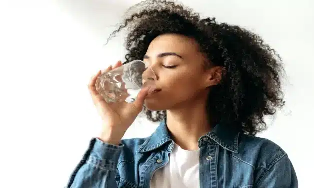 Hidratação: entenda os benefícios da água para o organismo
