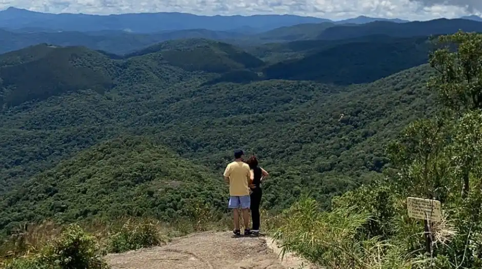 Confira 5 programas ao ar livre para curtir o feriado do Dia do Trabalho em Monte Verde