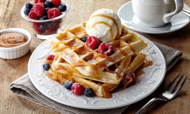Desfrute o Café da Manhã com Waffle caseiro