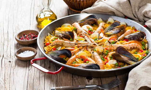 Paella espanhola: um prato étnico repleto de sabor