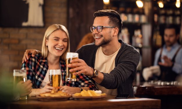 Restaurantes e bares preparam programação