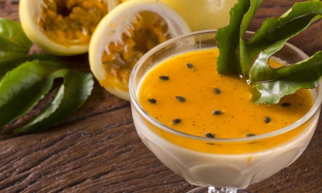 Mousse de Maracujá: Uma Sobremesa Refrescante e Irresistível