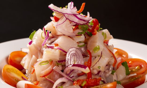 Ceviche Peruano: Aprecie os sabores da cozinha tradicional!