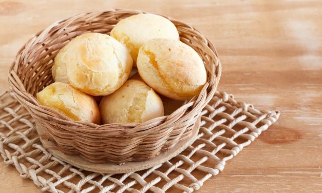 Receita de Pão de Queijo: aprenda a fazer em casa!