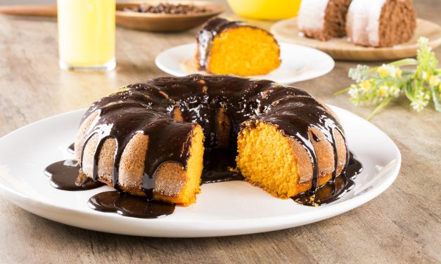 Receita de Bolo de Cenoura delicioso!