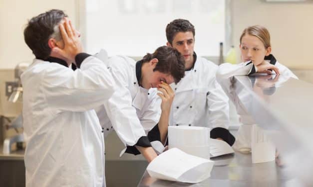 Burnout na cozinha: 81% dos trabalhadores têm saúde mental comprometida