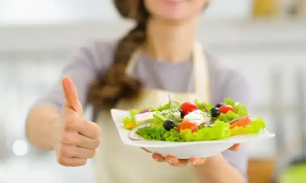 Por Que Devemos Começar as Refeições Pelos Vegetais