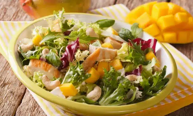 Salada de Verão: Receita Simples e Deliciosa