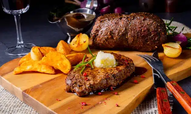 Jantar rápido em 10 minutos: Filé na manteiga de ervas!