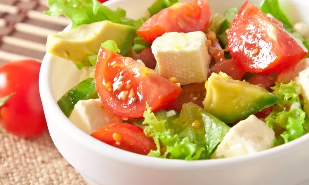 Salada de Abacates em Apenas 15 Minutos!