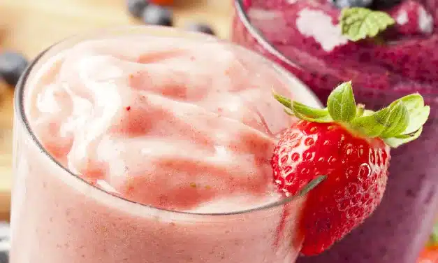 Batida de Morango: Bebida Não Alcoólica Perfeita para o Carnaval