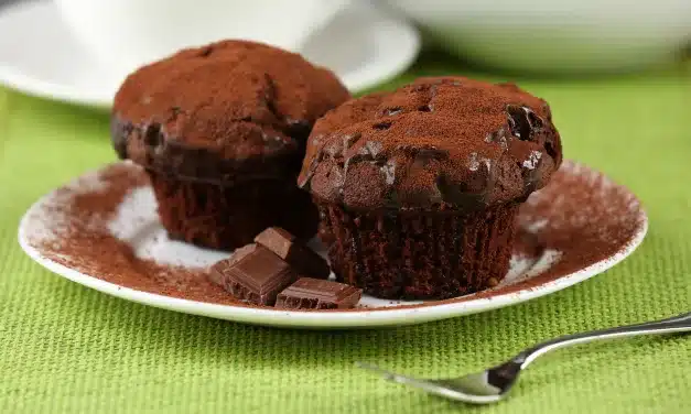 Cupcake Natural de Cacau: Receita Deliciosa para Toda a Família