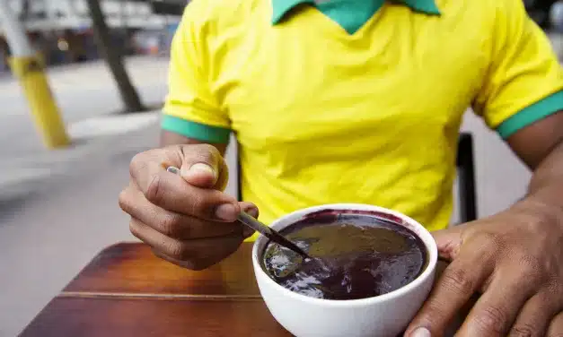 Energize seu Carnaval com Açaí: Uma Opção Deliciosa e Nutritiva!