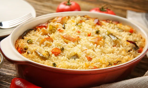 Arroz de Forno: Receita Saborosa para Refeições Práticas