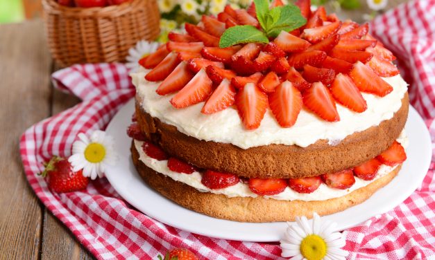 Bolo de Morango: Receita Fácil e Deliciosa para Fazer em Casa